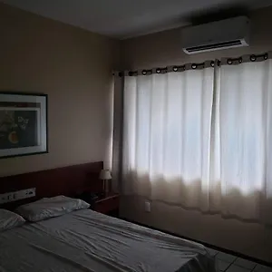 https://apartamento-tipo-flat-em-boa-viagem-com-servicos-inclusos.portodegalinhashotels.com